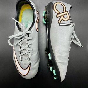 NIKE YOUTH JR MERCURIAL VAPOR X CR FG 684841 003 Size 5Y CR7